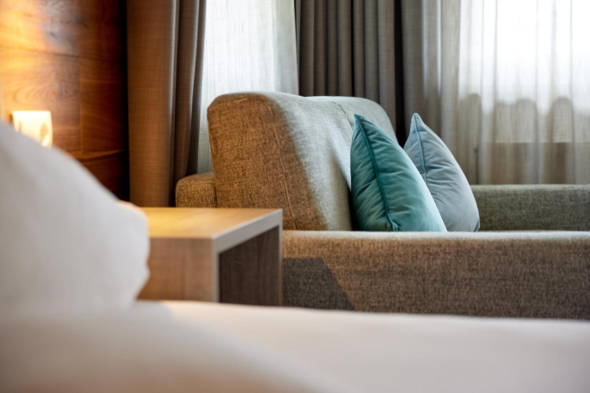 Vitalpina Hotel Magdalenahof سانتا مادالينا في كاسيس المظهر الخارجي الصورة